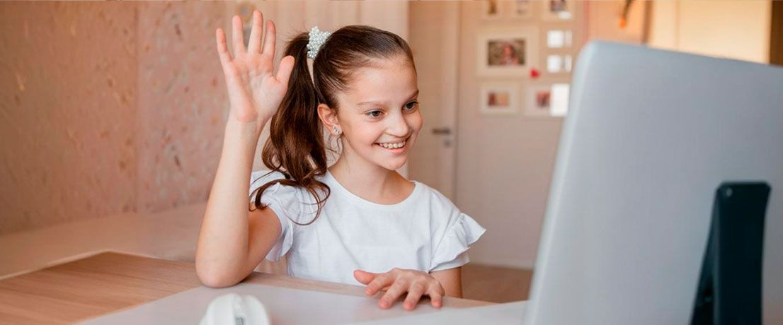 Опять целый день за компьютером: почему в России набирают популярность онлайн-школы