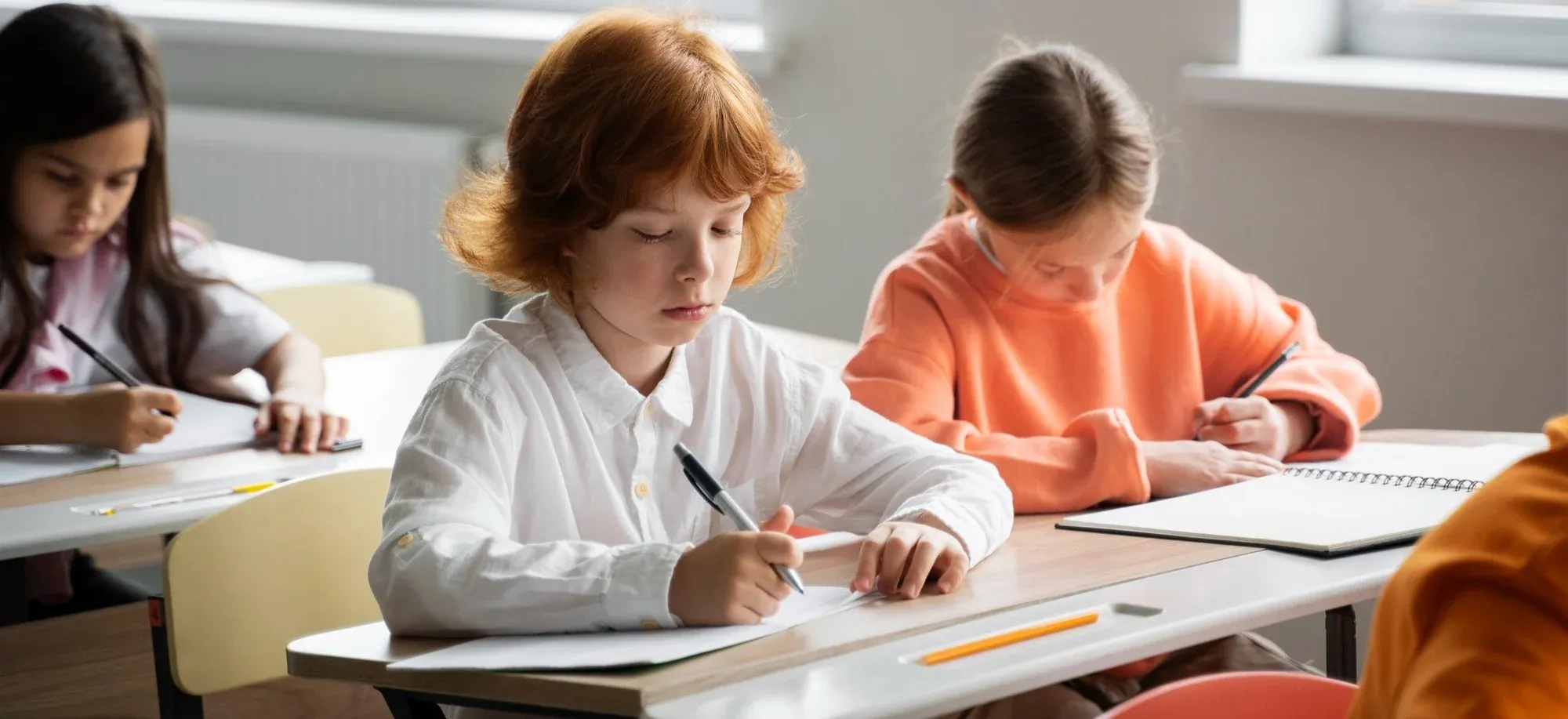 Оценки за поведение вводят в школах России: новые правила с 2026 года Оценки за поведение вводят в школах России: новые правила с 2026 года