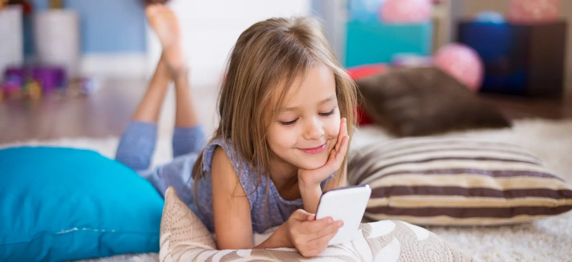 Как TikTok влияет на обучение детей: плюсы, минусы и реальные последствия Как TikTok влияет на обучение детей: плюсы, минусы и реальные последствия