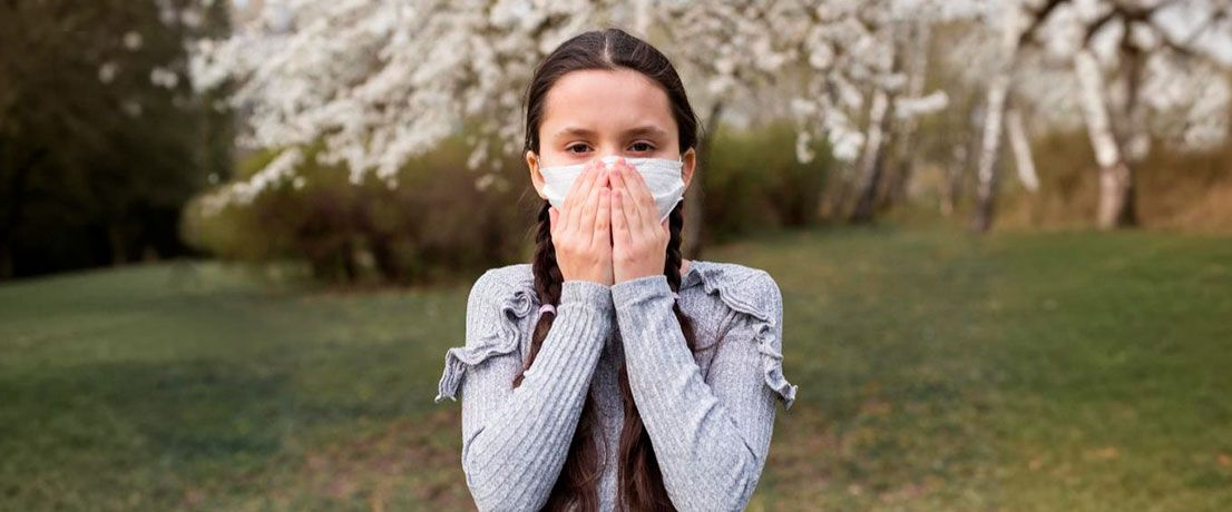 Сезон аллергии близко: детей и взрослых с поллинозом предложили отправлять на дистанционку