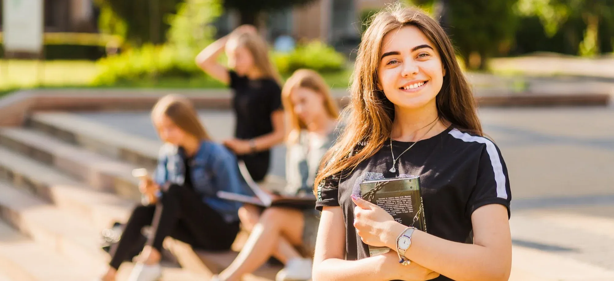 Рособрнадзор начнёт глушить микронаушники на ЕГЭ: новые меры против списывания Рособрнадзор начнёт глушить микронаушники на ЕГЭ: новые меры против списывания