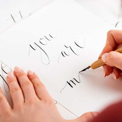 Каллиграфия для детей 1-4 класса: ставим красивый почерк и развиваем внимание