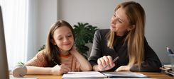 Не справляются даже родители: что не так со школьной домашкой?