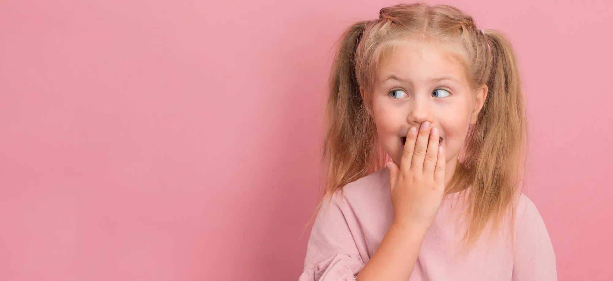 «Это же просто шутка!»: как объяснить ребенку, где грань между юмором и оскорблением