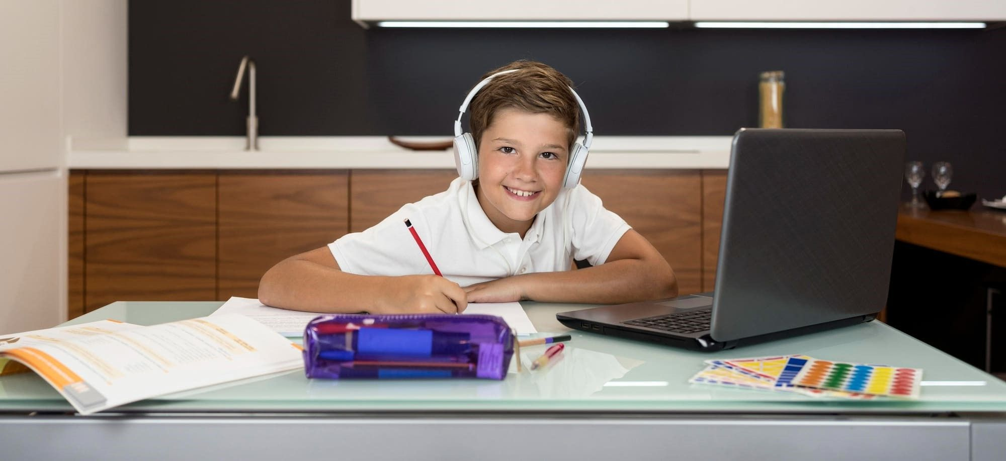 Образование без стресса: как работают современные онлайн-школы Образование без стресса: как работают современные онлайн-школы