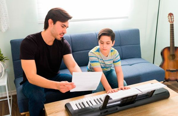 Домашнее обучение артистам