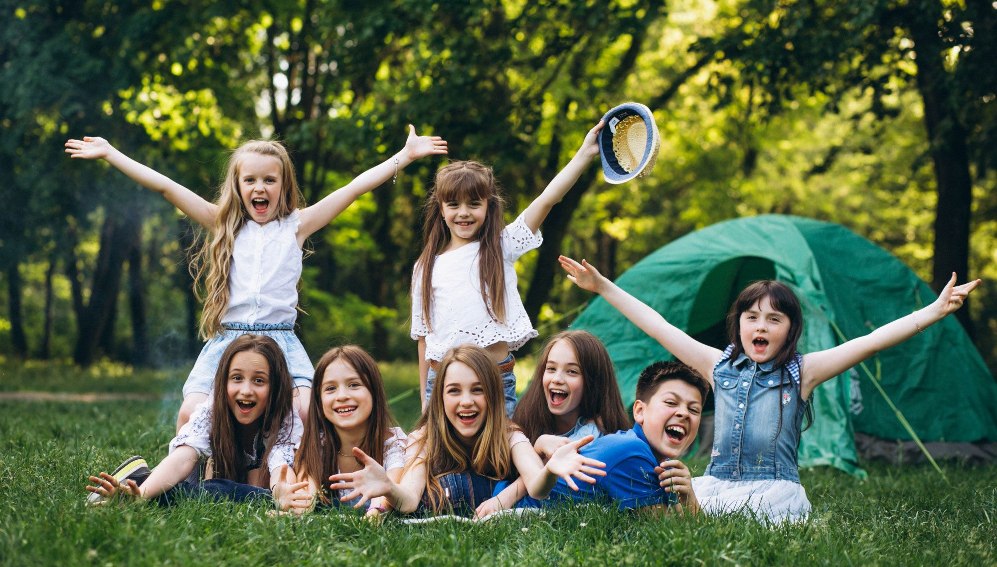 «Мам, забери меня!»: 5 советов родителям, как подготовить ребенка к летнему лагерю «Мам, забери меня!»: 5 советов родителям, как подготовить ребенка к летнему лагерю