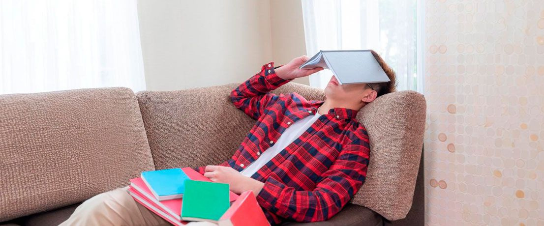 Подросток не хочет делать уроки: как быть и нужно ли заставлять? Подросток не хочет делать уроки: как быть и нужно ли заставлять?